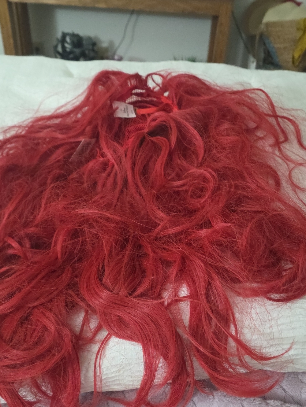 Disney Bold Red Wavy Women’s Wig